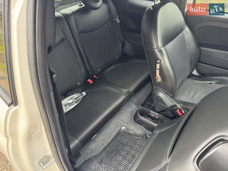 Хэтчбек Fiat 500e 2014 в Тульчине фото 7 Хэтчбек Fiat 500e 2014 в Тульчине