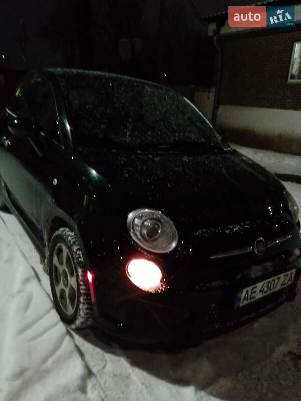 Хэтчбек Fiat 500e 2015 в Каменском
