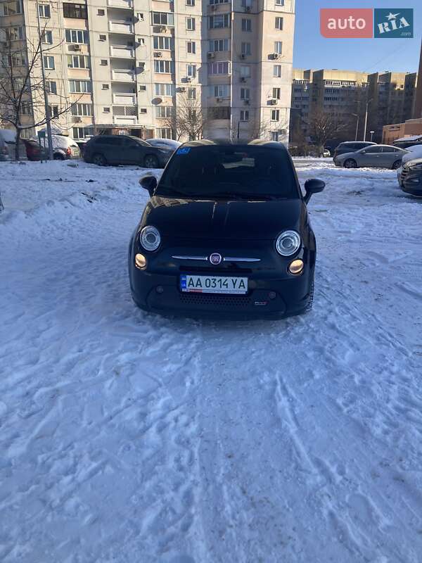 Хэтчбек Fiat 500e 2016 в Киеве