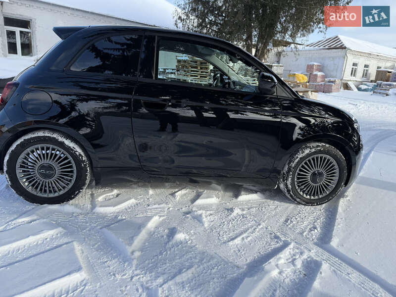 Хэтчбек Fiat 500e 2021 в Черкассах