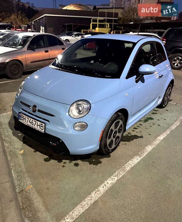 Хэтчбек Fiat 500e 2015 в Одессе