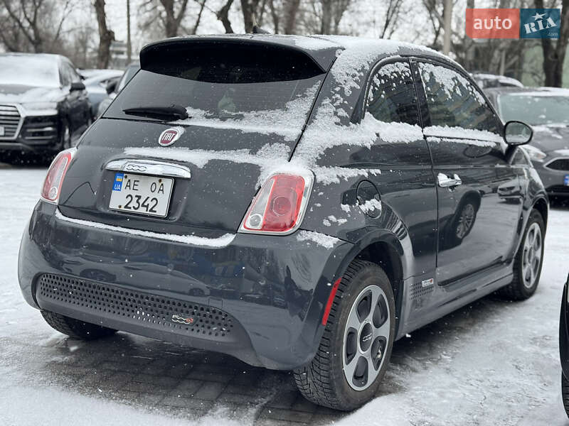 Хетчбек Fiat 500e 2016 в Дніпрі
