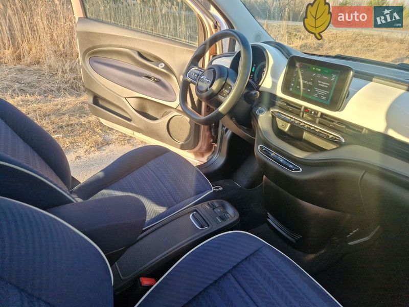 Хэтчбек Fiat 500e 2021 в Бородянке