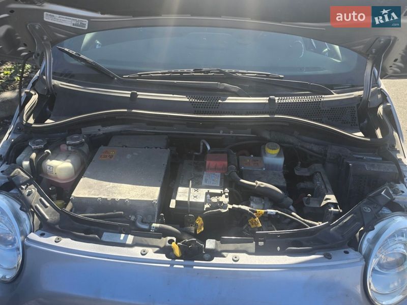 Хетчбек Fiat 500e 2017 в Черкасах фото 5 Хетчбек Fiat 500e 2017 в Черкасах