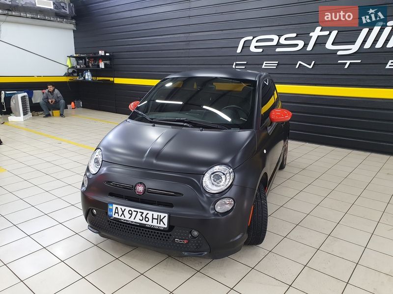 Хетчбек Fiat 500e 2017 в Ужгороді фото Хетчбек Fiat 500e 2017 в Ужгороді