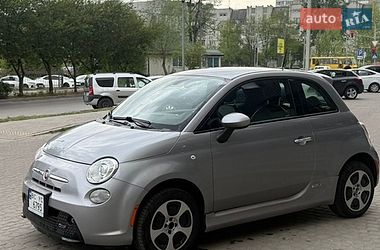 Хэтчбек Fiat 500e 2015 в Львове