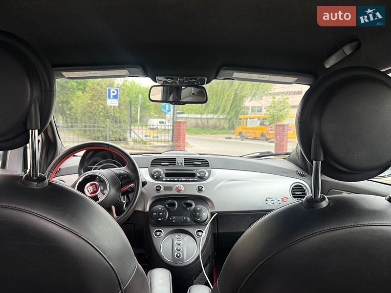 Хэтчбек Fiat 500e 2015 в Львове