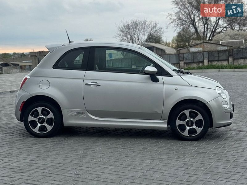 Хэтчбек Fiat 500e 2013 в Днепре