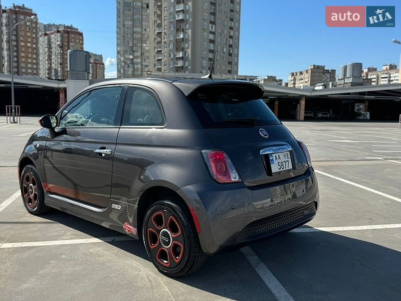 Хэтчбек Fiat 500e 2017 в Киеве