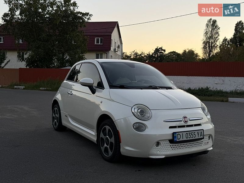 Fiat 500e, фото из объявления