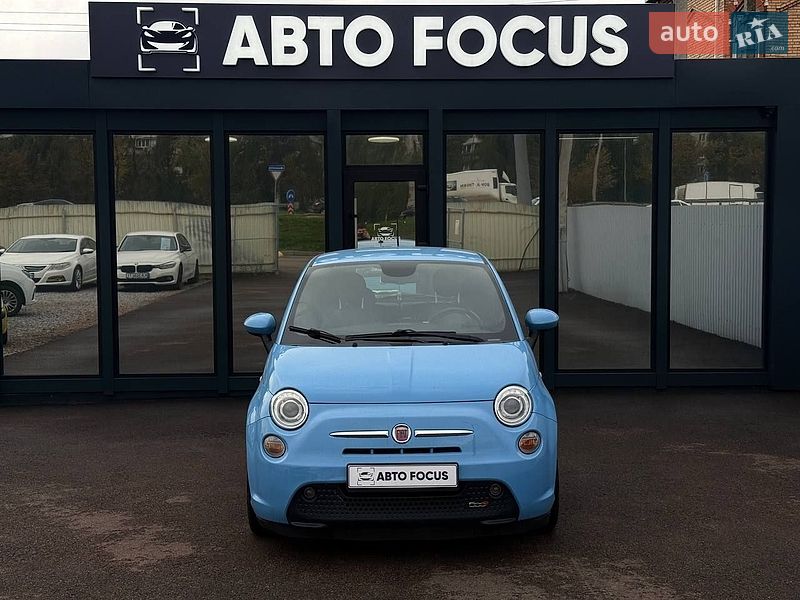 Хэтчбек Fiat 500e 2014 в Киеве