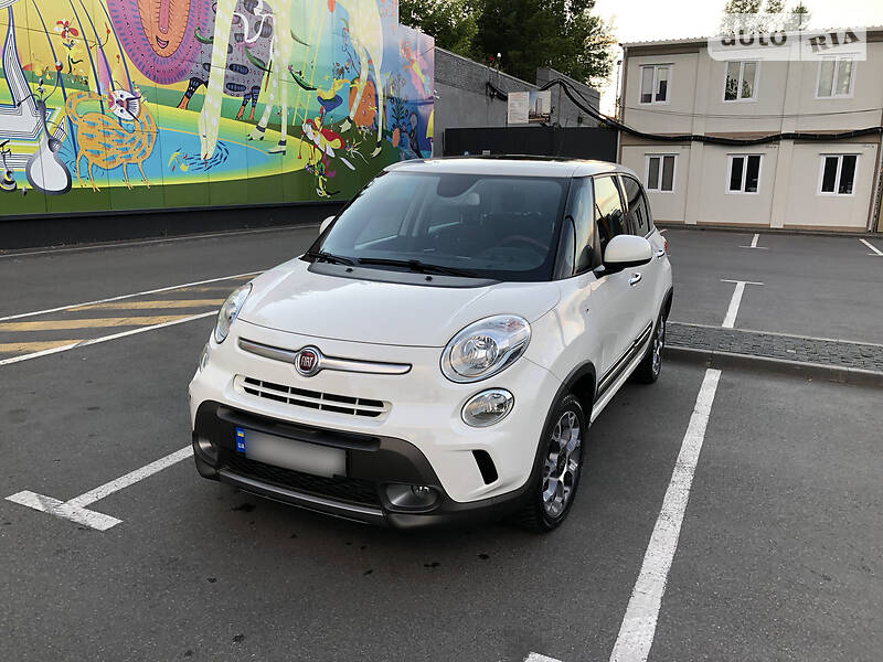 Другие легковые Fiat 500L 2016 в Киеве