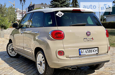 Хэтчбек Fiat 500L 2014 в Киеве