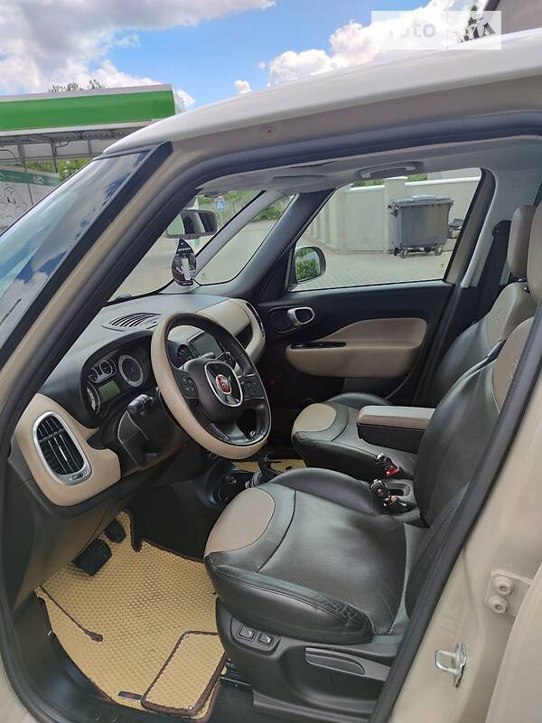 Хэтчбек Fiat 500L 2017 в Ивано-Франковске