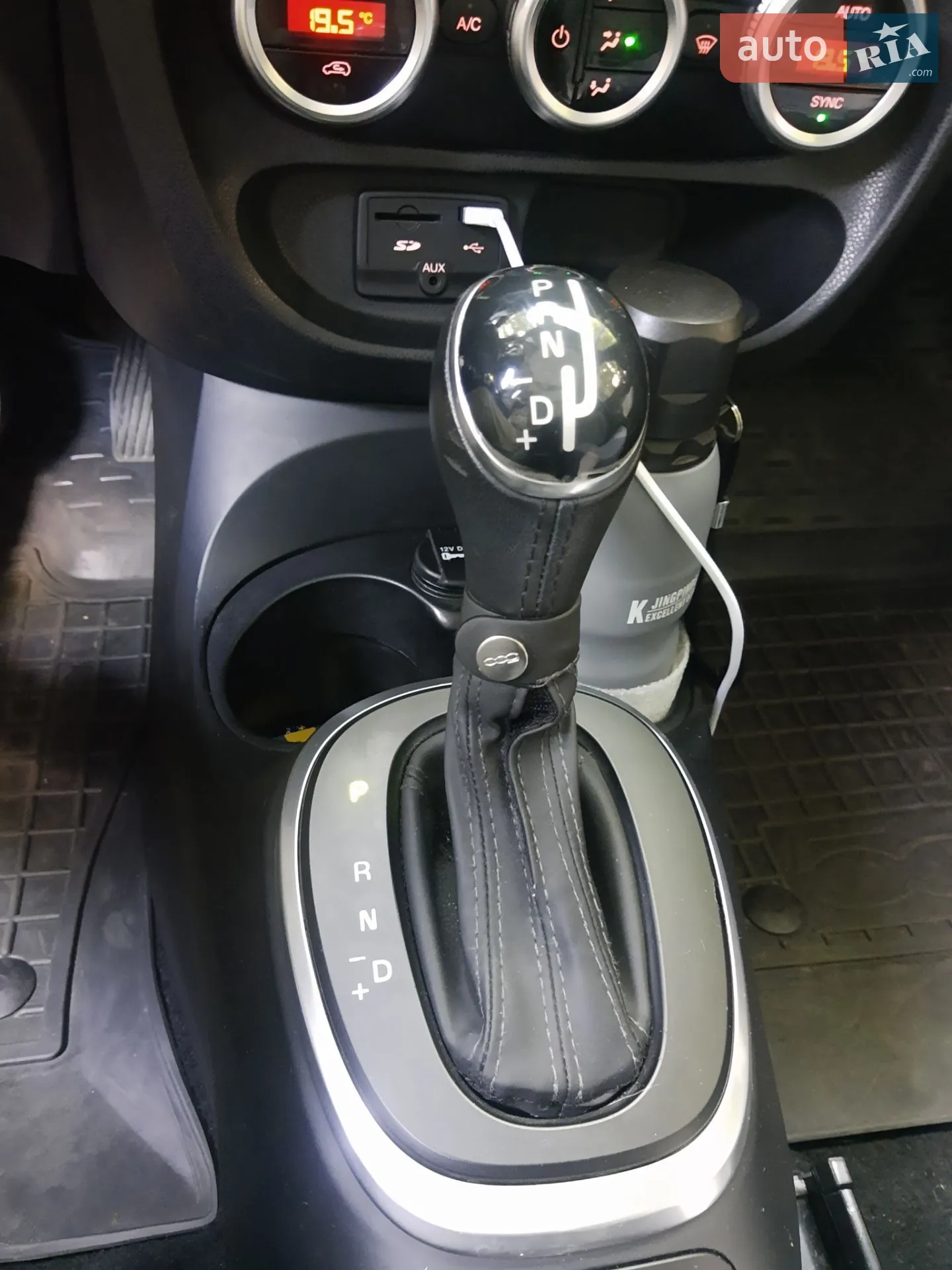 2013 Fiat 500L - мініатюра 35