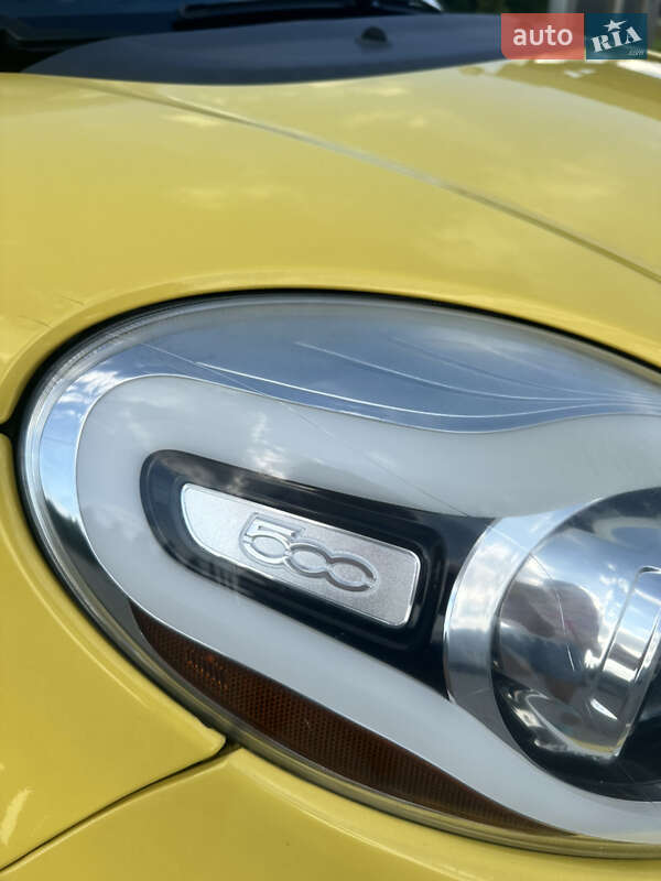 Хэтчбек Fiat 500L 2015 в Львове