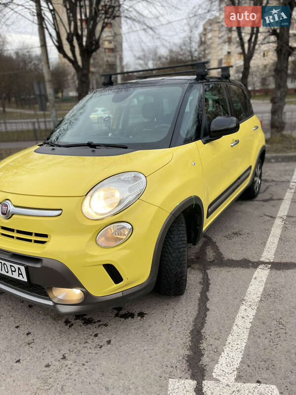 Хэтчбек Fiat 500L 2014 в Львове
