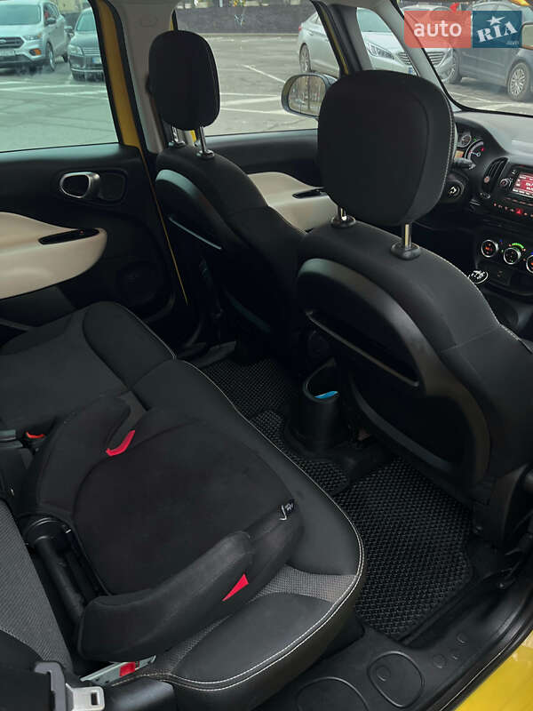 Хэтчбек Fiat 500L 2014 в Львове