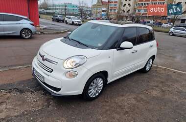 Хэтчбек Fiat 500L 2015 в Киеве