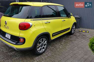 Хэтчбек Fiat 500L 2013 в 