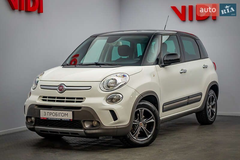 Хэтчбек Fiat 500L 2013 в Киеве