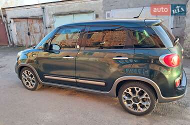 Хэтчбек Fiat 500L 2013 в 