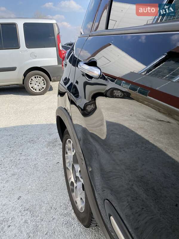 Хетчбек Fiat 500L 2013 в Києві