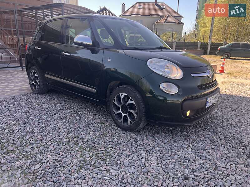 Хэтчбек Fiat 500L 2013 в Киеве