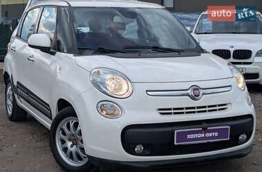 Хэтчбек Fiat 500L 2015 в 
