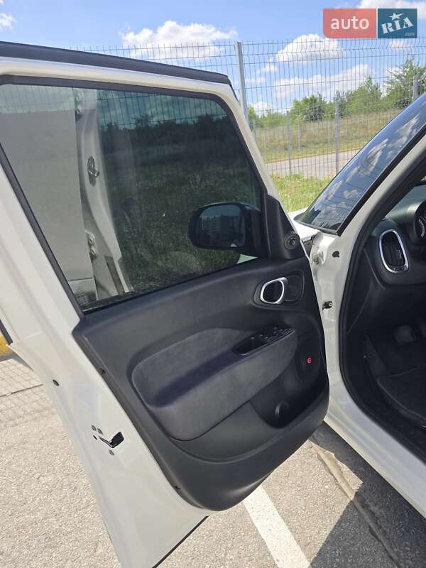 Хэтчбек Fiat 500L 2013 в Запорожье