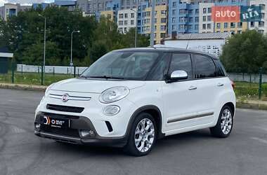 Хэтчбек Fiat 500L 2013 в 