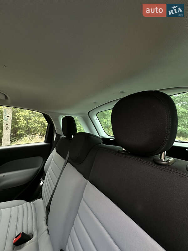 Хэтчбек Fiat 500L 2013 в Киеве