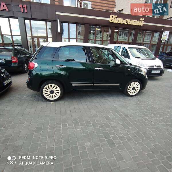 Хэтчбек Fiat 500L 2014 в 