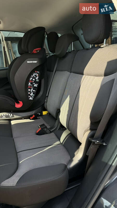 Хэтчбек Fiat 500L 2014 в Киеве