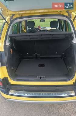 Хэтчбек Fiat 500L 2016 в 