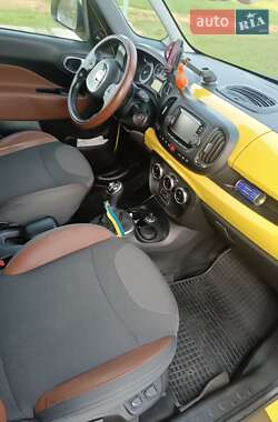 Хэтчбек Fiat 500L 2016 в 