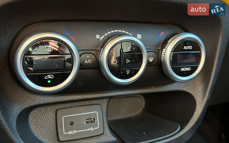 Хетчбек Fiat 500L 2016 в Львові