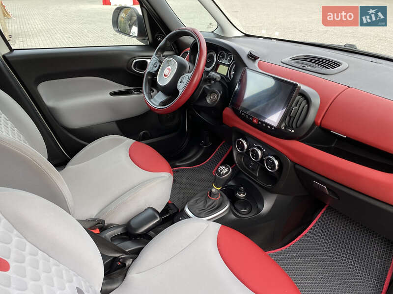 Хэтчбек Fiat 500L 2013 в Полтаве