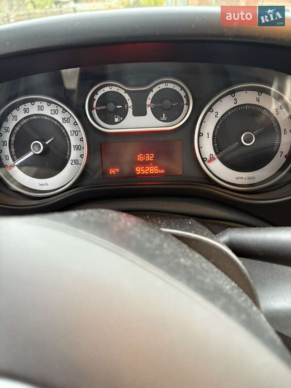 Хетчбек Fiat 500L 2013 в Коломиї фото 8 Хетчбек Fiat 500L 2013 в Коломиї