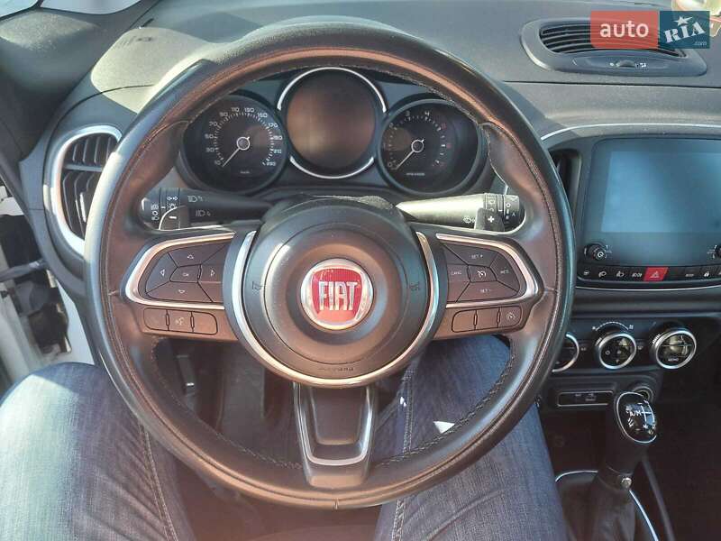 Хетчбек Fiat 500L 2017 в Києві