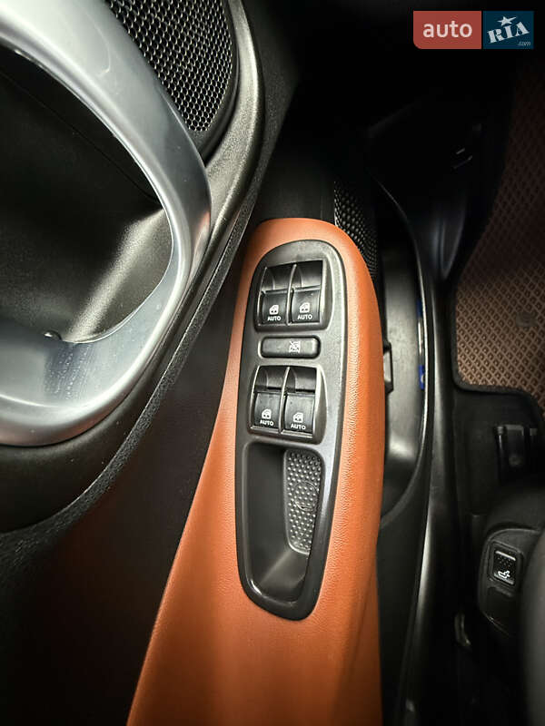 Хетчбек Fiat 500L 2015 в Кривому Розі фото 40 Хетчбек Fiat 500L 2015 в Кривому Розі