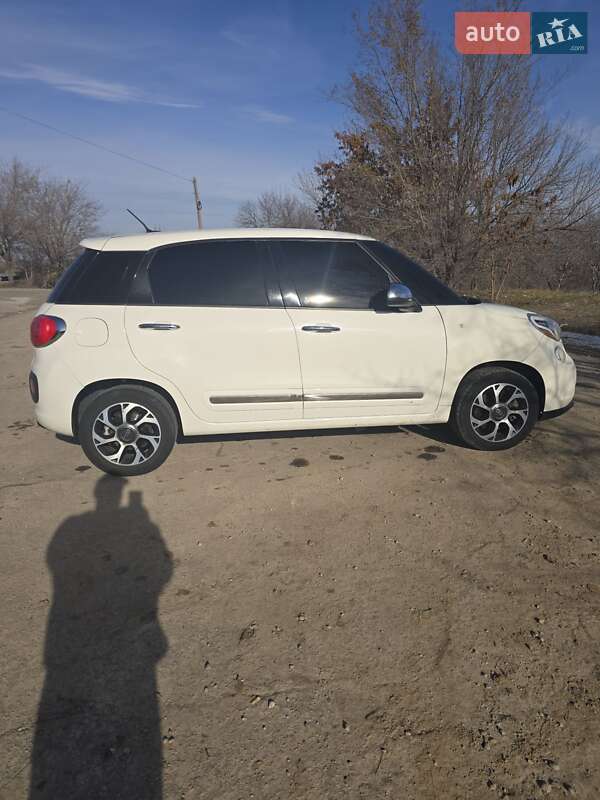 Хетчбек Fiat 500L 2013 в Запоріжжі
