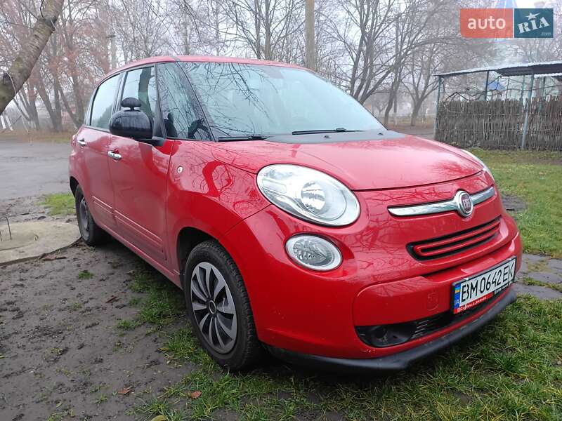 Хетчбек Fiat 500L 2013 в Дніпрі