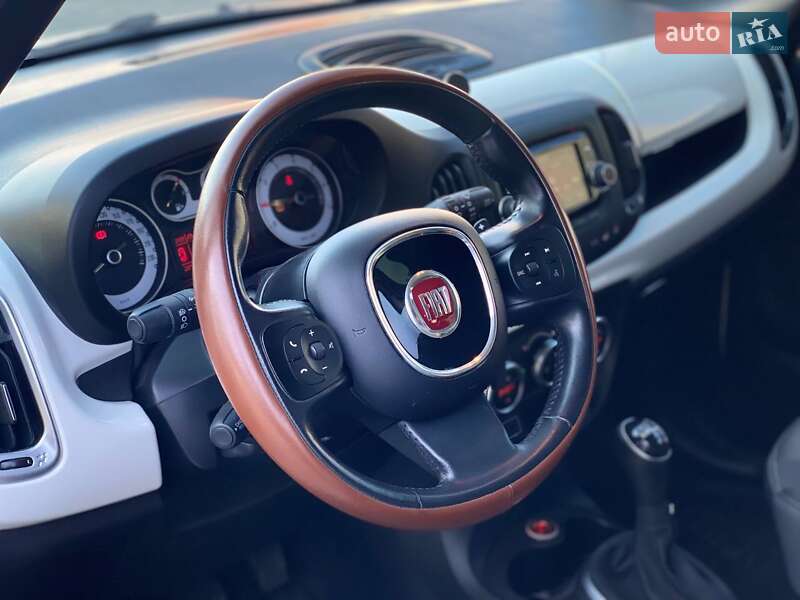 Хетчбек Fiat 500L 2015 в Києві фото 14 Хетчбек Fiat 500L 2015 в Києві