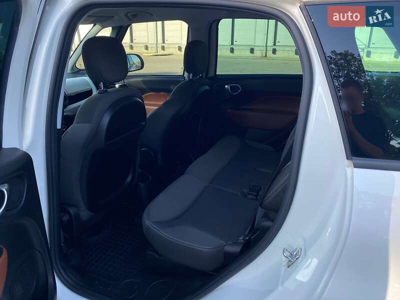 Хэтчбек Fiat 500L 2015 в Киеве фото 20 Хэтчбек Fiat 500L 2015 в Киеве
