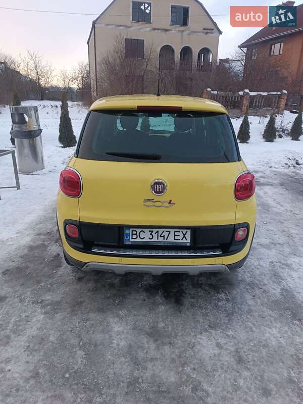 Хэтчбек Fiat 500L 2016 в Львове
