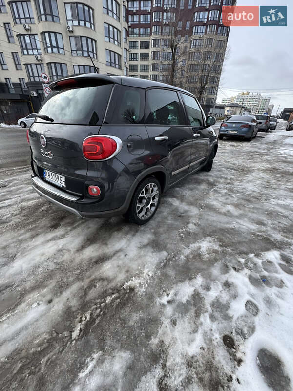 Хетчбек Fiat 500L 2013 в Вишневому фото 5 Хетчбек Fiat 500L 2013 в Вишневому
