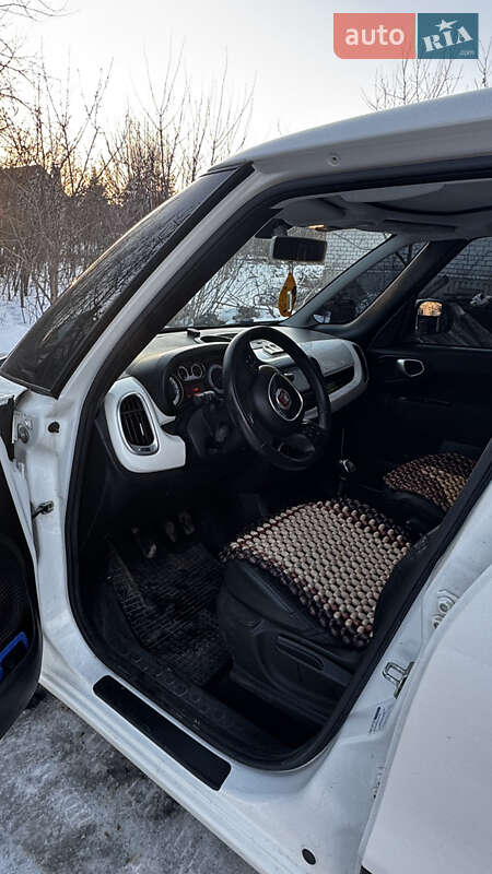 Хэтчбек Fiat 500L 2012 в Каневе