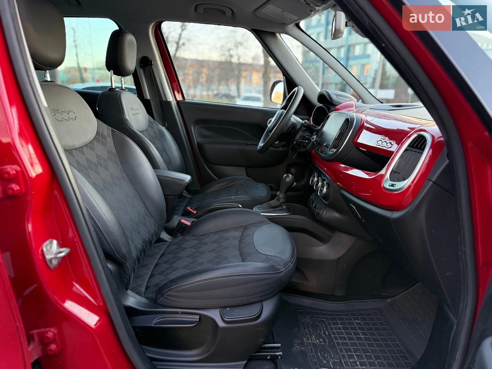 2019 Fiat 500L - мініатюра 11