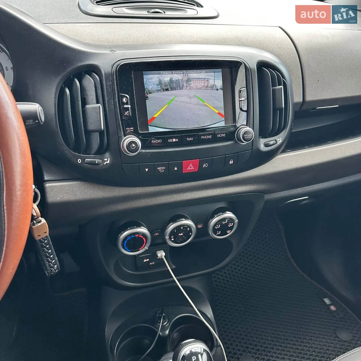 2013 Fiat 500L - мініатюра 31